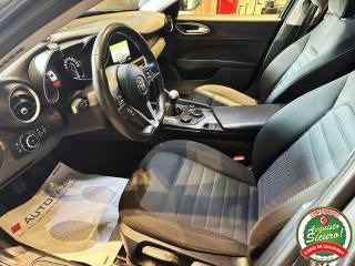 ALFA ROMEO Giulia usata, con Autoradio