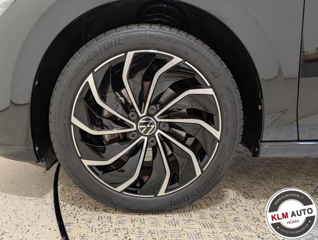 VOLKSWAGEN Golf usata, con Autoradio
