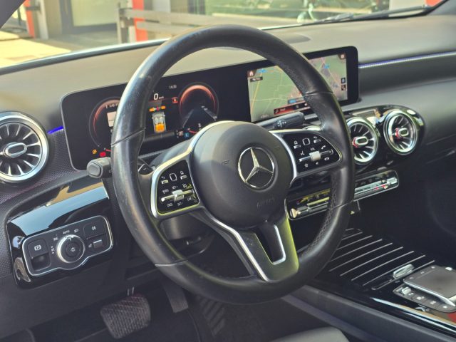 MERCEDES-BENZ A 200 usata, con Bracciolo
