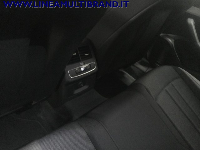 AUDI A4 usata, con Volante multifunzione