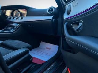 MERCEDES-BENZ E 220 usata, con Sedili riscaldati