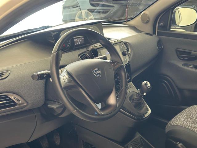 LANCIA Ypsilon usata 13