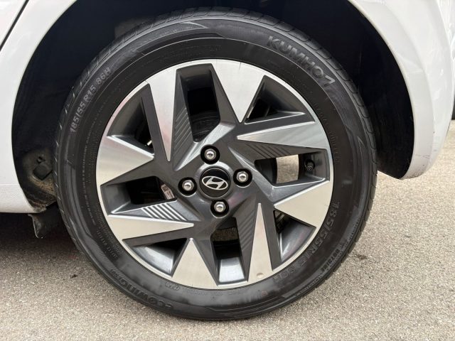 HYUNDAI i10 usata, con Controllo trazione