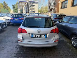 OPEL Astra usata, con Autoradio