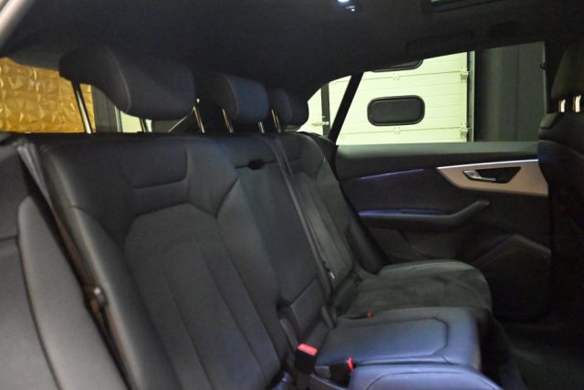 AUDI Q8 usata 38