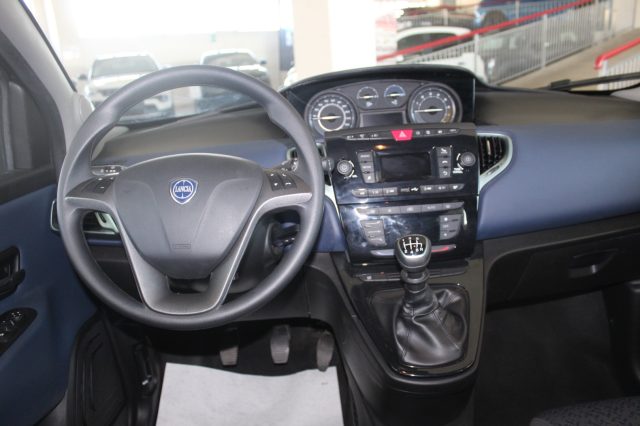 LANCIA Ypsilon usata, con ESP