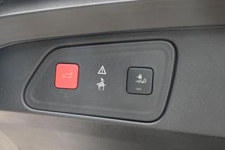 PEUGEOT 3008 usata, con Climatizzatore