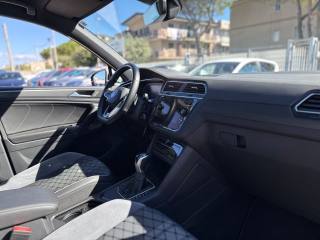 VOLKSWAGEN Tiguan usata, con Volante in pelle
