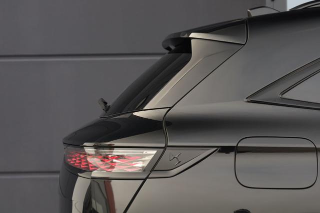 DS AUTOMOBILES DS 7 Crossback usata, con Sedili sportivi