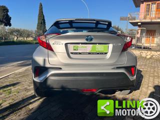 TOYOTA C-HR usata, con Controllo automatico clima