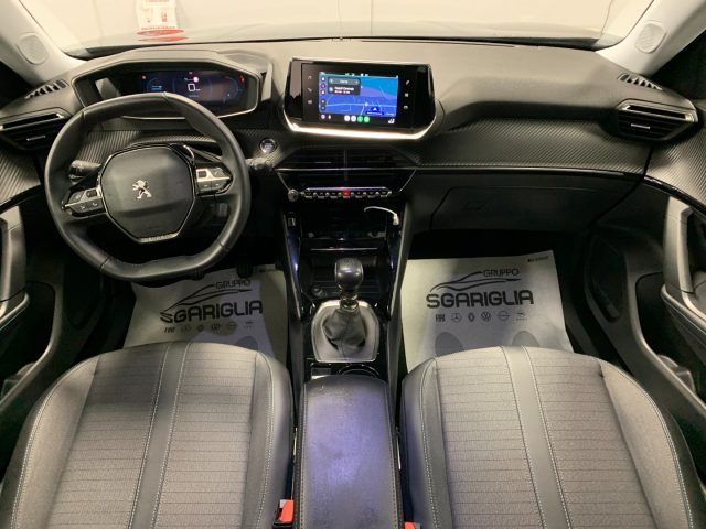 PEUGEOT 2008 usata, con Boardcomputer