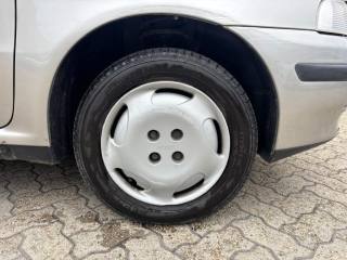 FIAT Punto usata, con Specchietto retrovisore con funzione antiabbagliamento