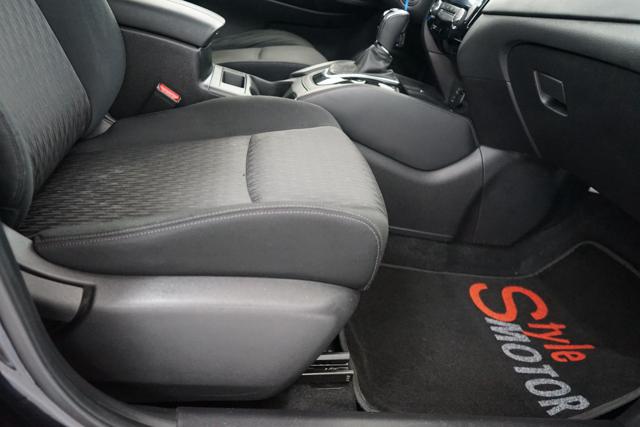 NISSAN X-Trail usata, con Hill holder
