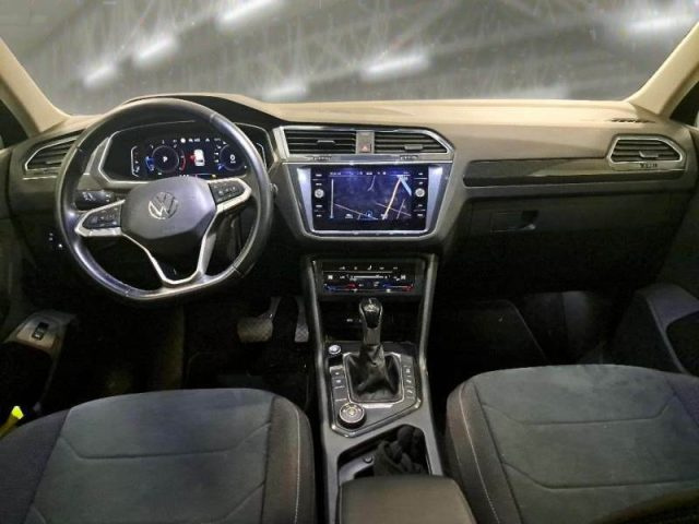 VOLKSWAGEN Tiguan usata, con Cerchi in lega
