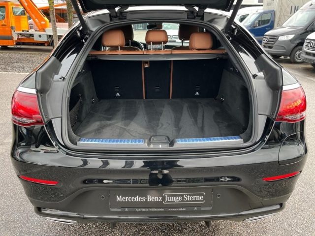 MERCEDES-BENZ GLC 300 usata, con Interni in pelle