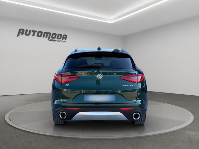 ALFA ROMEO Stelvio usata, con Autoradio