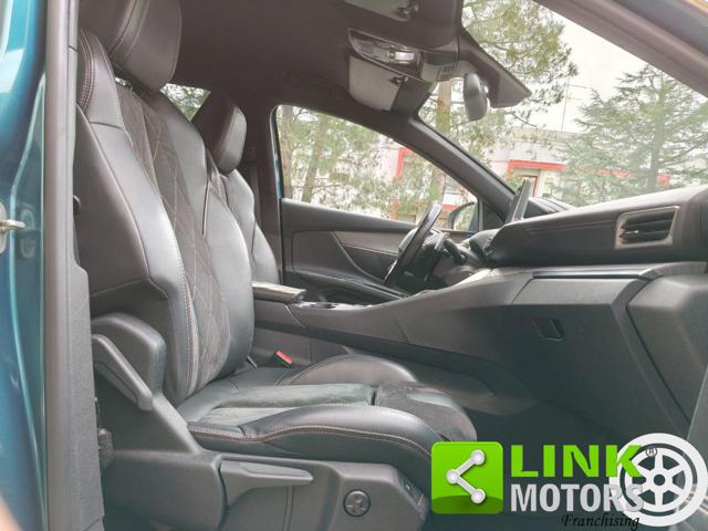 PEUGEOT 5008 usata, con USB