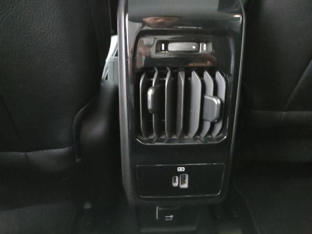 JEEP Compass usata, con Sedile posteriore sdoppiato