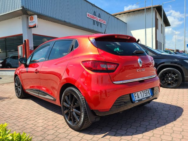 RENAULT Clio usata, con USB