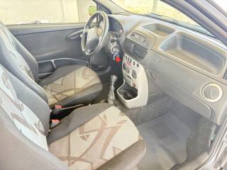 FIAT Punto usata, con Climatizzatore
