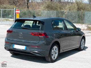 VOLKSWAGEN Golf usata, con Autoradio