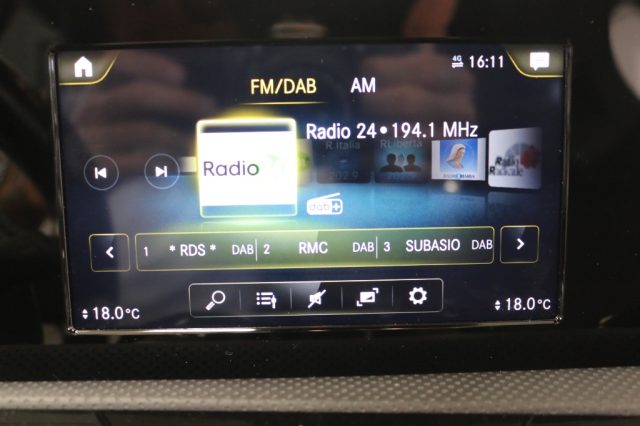MERCEDES-BENZ A 35 AMG usata, con Fari LED