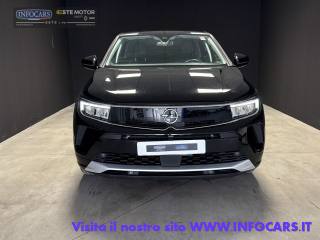 OPEL Grandland usata, con Luci diurne LED