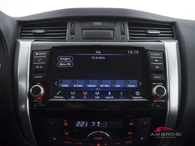 NISSAN Navara usata 13