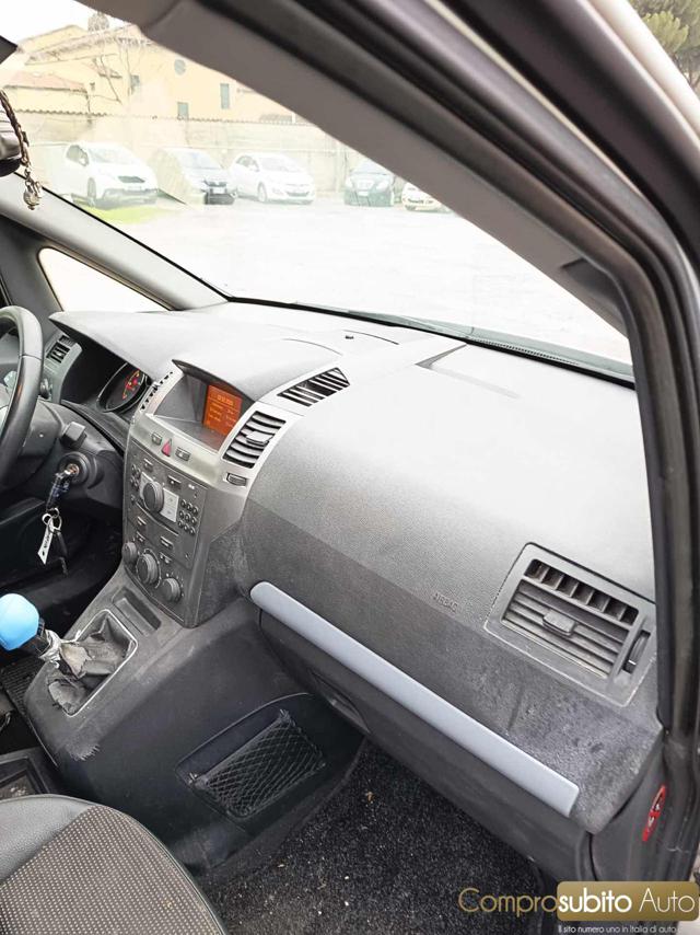OPEL Zafira usata 20