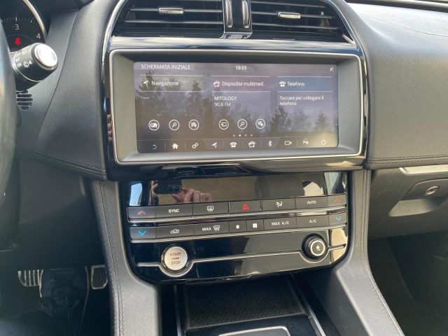 JAGUAR F-Pace usata, con Controllo automatico clima