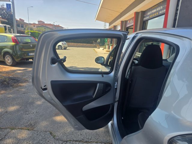 TOYOTA Aygo usata 43