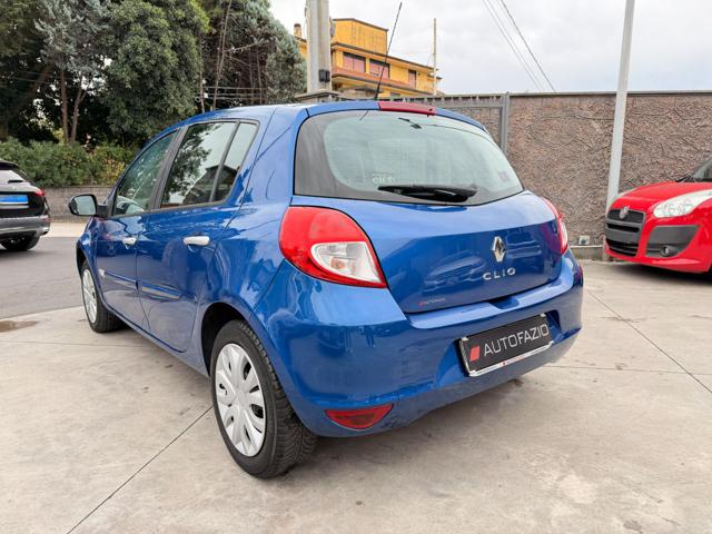 RENAULT Clio usata, con Airbag laterali