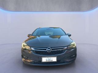 OPEL Astra usata, con Volante in pelle