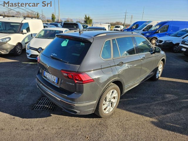 VOLKSWAGEN Tiguan usata, con Antifurto