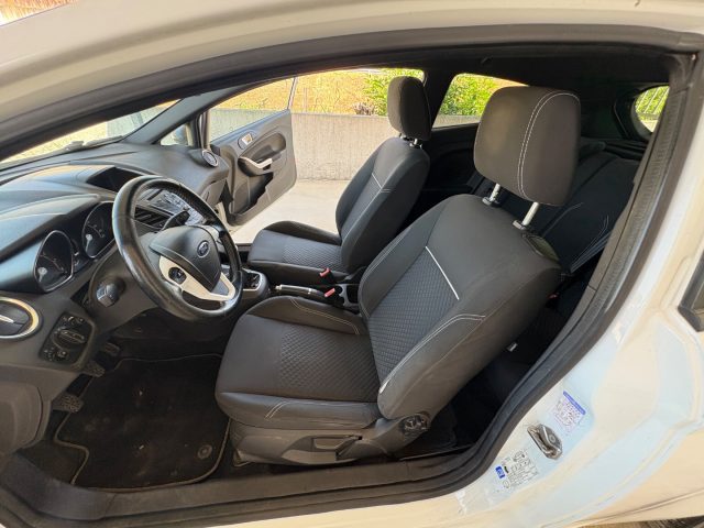 FORD Fiesta usata, con Fendinebbia