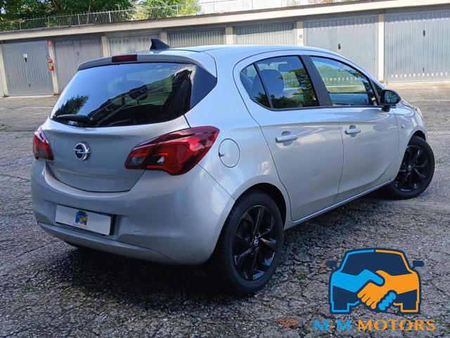 OPEL Corsa usata, con Autoradio