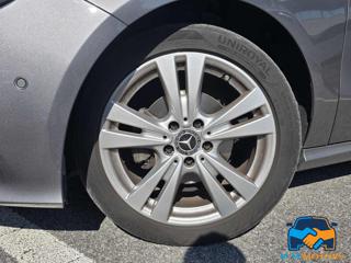 MERCEDES-BENZ A 180 usata, con Chiusura centralizzata