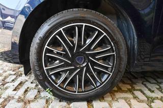 LANCIA Ypsilon usata, con Autoradio