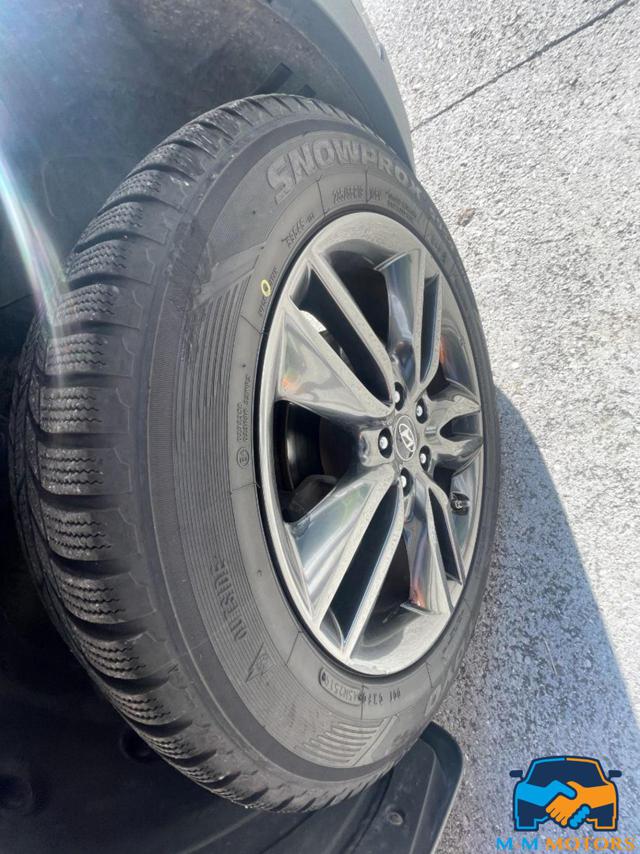 HYUNDAI Santa Fe usata, con Pneumatici da neve