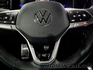 VOLKSWAGEN T-Roc usata, con USB