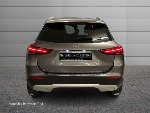 MERCEDES-BENZ GLA 180 usata, con Airbag Passeggero