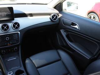 MERCEDES-BENZ GLA 200 usata, con USB