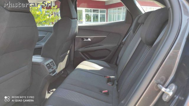 PEUGEOT 3008 usata, con Fari LED
