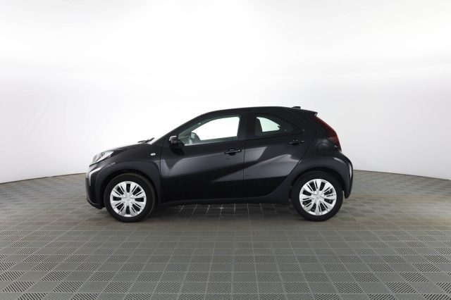 TOYOTA Aygo X usata 5
