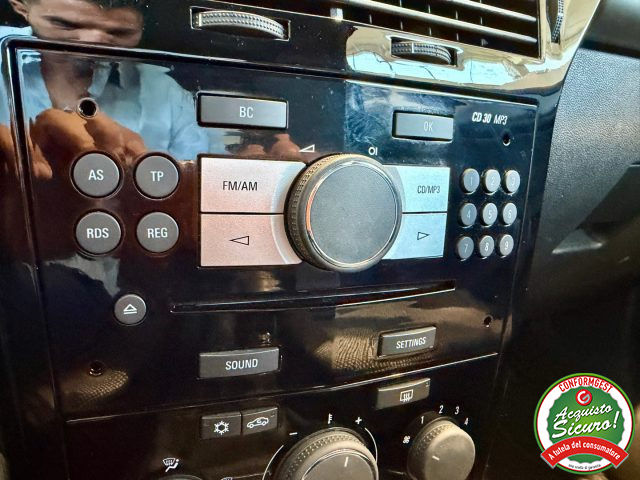 OPEL Astra usata, con Cruise Control
