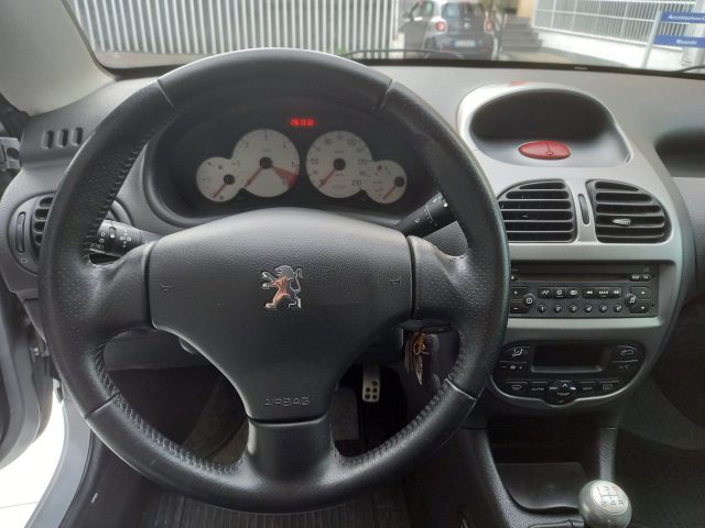 PEUGEOT 206 usata, con ESP