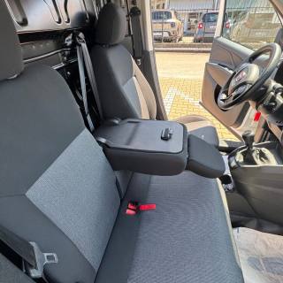 FIAT Doblo usata, con Volante multifunzione