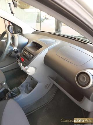 PEUGEOT 107 usata 16
