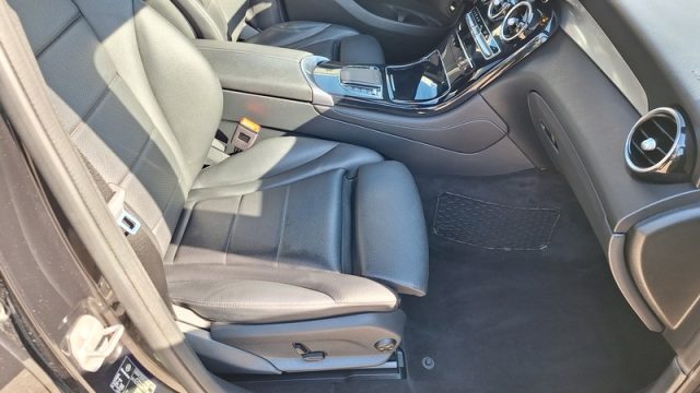 MERCEDES-BENZ GLC 200 usata, con Climatizzatore