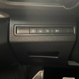 PEUGEOT 3008 usata, con Controllo vocale